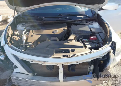 2015 Nissan Altima 2.5/2.5 S/2.5 Sl/2.5 Sv z USA, uszkodzony, nr VIN 1N4AL3AP3FC278025